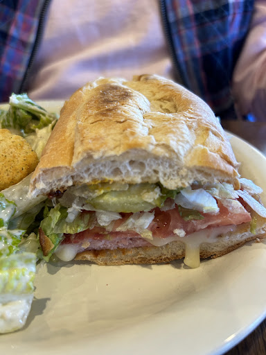 Photo of Beef 'O' Brady's - 5958 Snow Hill Rd Suite 100-112, Collegedale, TN 37363