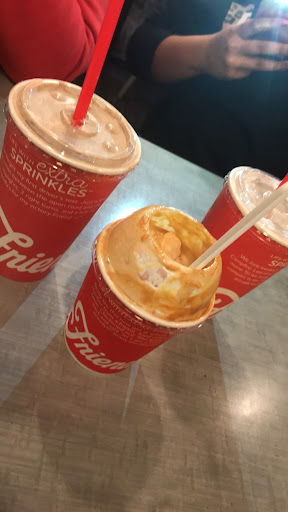 Photo of Friendly's - 2151 Jericho Tpke, Commack, NY 11725