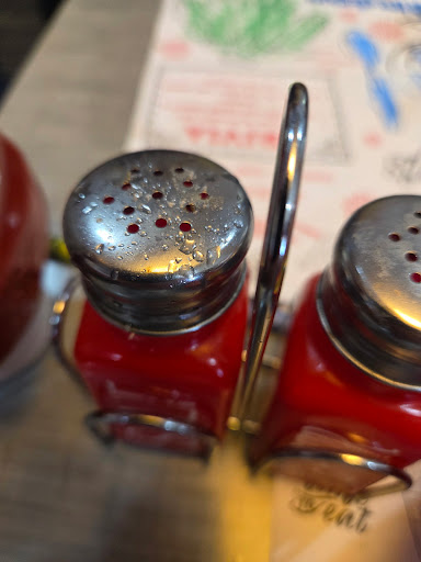 Photo of Friendly's - 2151 Jericho Tpke, Commack, NY 11725