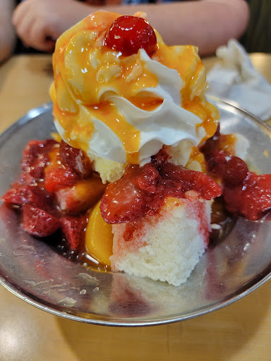 Photo of Friendly's - 147 Loudon Rd, Concord, NH 03301