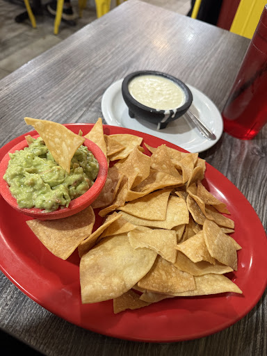 Photo of El Limon Ardmore - 51 Rittenhouse Pl, Ardmore, PA 19003