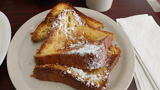 Photo of Bravo's Cafe & Grill - 514 N Willow Ave, Cookeville, TN 38501