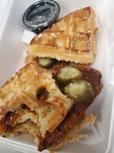 Photo of Flynn’s Eats - 517 Northtown Dr NE, Blaine, MN 55434