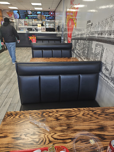 Photo of Naz's Halal Food - Levittown - 3270 Hempstead Tpke, Levittown, NY 11756