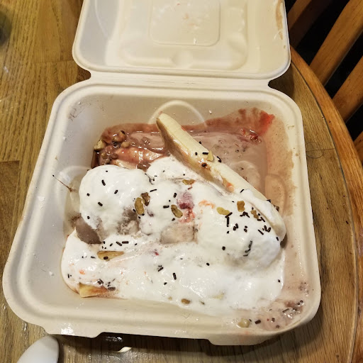 Photo of Friendly's - 2220 Rte 112, Coram, NY 11727