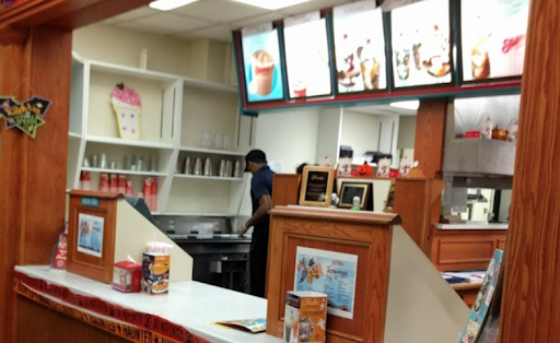 Photo of Friendly's - 2220 Rte 112, Coram, NY 11727