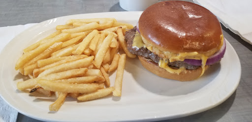 Photo of Friendly's - 170 Clinton Ave, Cortland, NY 13045