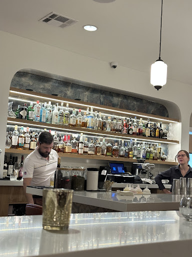 Photo of Tavi - 330 N New Hampshire St, Covington, LA 70433