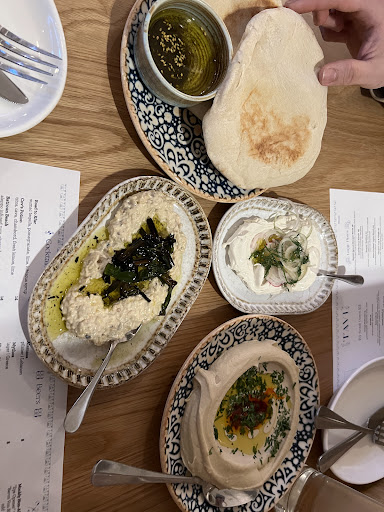 Photo of Tavi - 330 N New Hampshire St, Covington, LA 70433