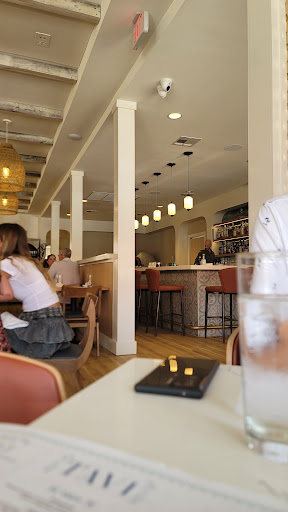 Photo of Tavi - 330 N New Hampshire St, Covington, LA 70433