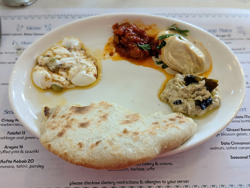 Photo of Tavi - 330 N New Hampshire St, Covington, LA 70433