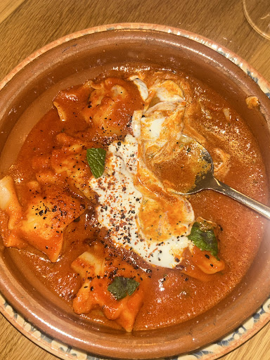 Photo of Tavi - 330 N New Hampshire St, Covington, LA 70433