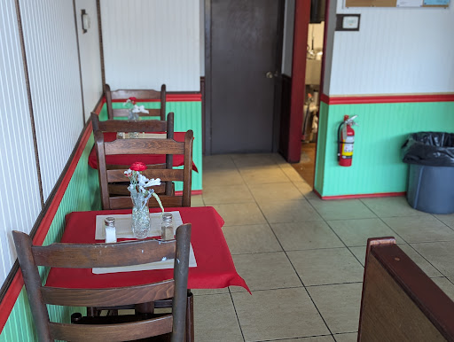 Photo of Giardino Pizzeria - 693 Oaklawn Ave, Cranston, RI 02920