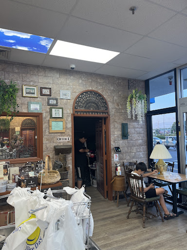 Photo of Kaloo Halal Market - 399 Bald Hill Rd #5, Warwick, RI 02886