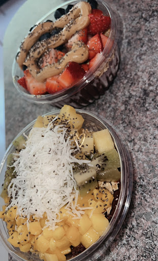 Photo of THE WINGS AND JUICE SPOT HALAL - 156 Gansett Ave, Cranston, RI 02910