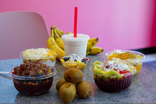 Photo of THE WINGS AND JUICE SPOT HALAL - 156 Gansett Ave, Cranston, RI 02910