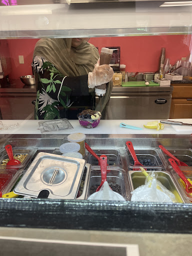 Photo of THE WINGS AND JUICE SPOT HALAL - 156 Gansett Ave, Cranston, RI 02910