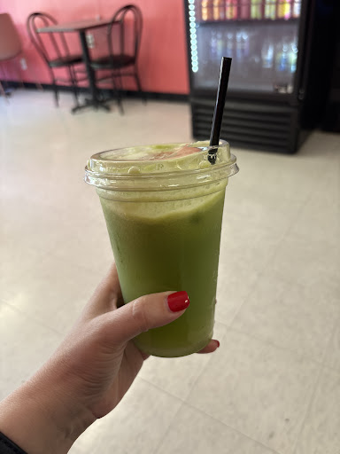 Photo of THE WINGS AND JUICE SPOT HALAL - 156 Gansett Ave, Cranston, RI 02910