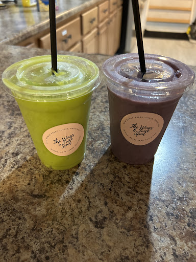 Photo of THE WINGS AND JUICE SPOT HALAL - 156 Gansett Ave, Cranston, RI 02910