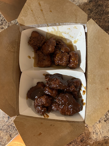 Photo of THE WINGS AND JUICE SPOT HALAL - 156 Gansett Ave, Cranston, RI 02910