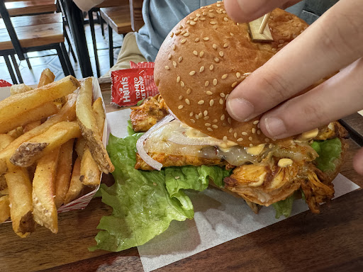 Photo of Zalim Hot Chicken & Burgers - 3 E Palisade Ave, Englewood, NJ 07631