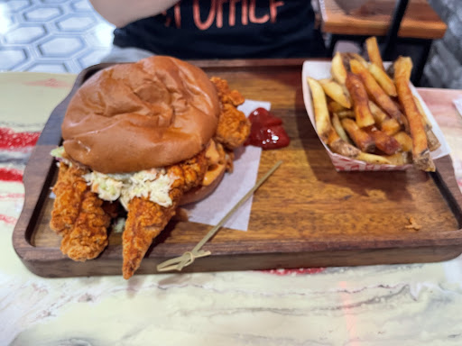 Photo of Zalim Hot Chicken & Burgers - 3 E Palisade Ave, Englewood, NJ 07631