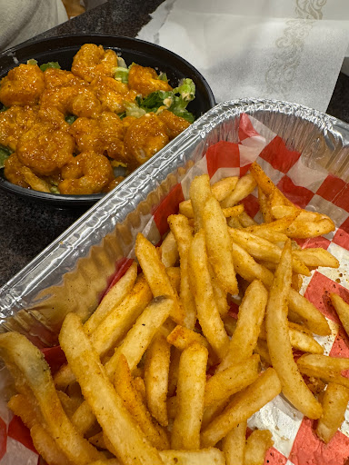 Photo of Krispys Nashville Hot Chicken - 703 E 9th St, Lockport, IL 60441