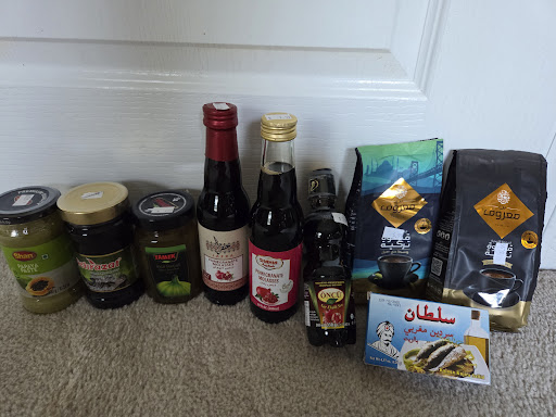 Photo of Medina Market Halal Meat & Groceries - 214 Albemarle Square, Charlottesville, VA 22901