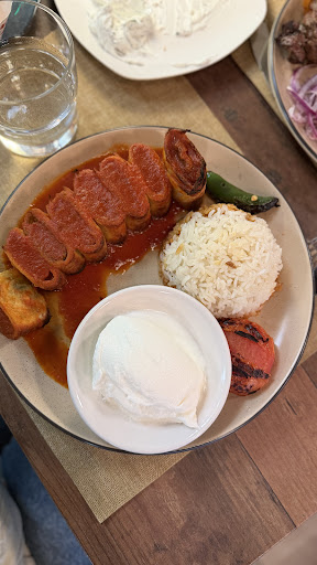 Photo of Aladdin Kitchen and Market - 810 Elmhurst Rd, Des Plaines, IL 60016