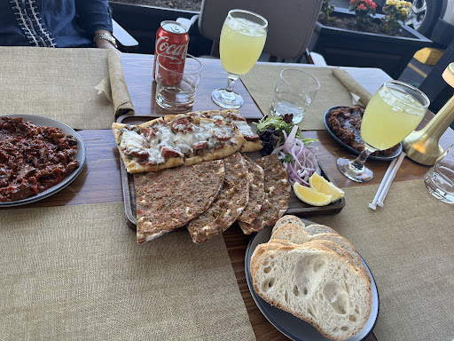 Photo of Aladdin Kitchen and Market - 810 Elmhurst Rd, Des Plaines, IL 60016