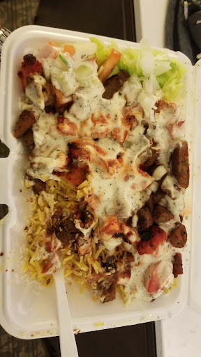 Photo of (HALAL) Kennedy Fried Chicken and Gyros King - same bulding beer city usa, 828 S Washington Ave, Scranton, PA 18505