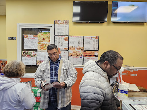 Photo of (HALAL) Kennedy Fried Chicken and Gyros King - same bulding beer city usa, 828 S Washington Ave, Scranton, PA 18505