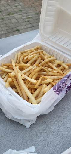 Photo of Main Street Muncheez - 330 Main St, Danbury, CT 06810