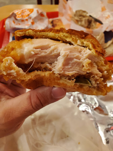 Photo of Popeyes Louisiana Kitchen - 3530 N Vermilion St, Danville, IL 61832