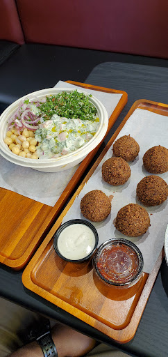 Photo of Yummi Wraps - 6325 Main St unit 100, Woodridge, IL 60517