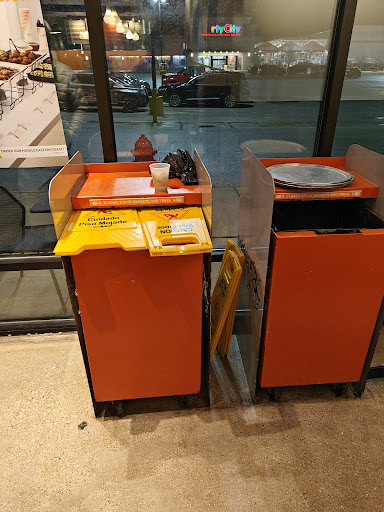 Photo of Naf Naf Grill - 17W746 W 22nd St, Oakbrook Terrace, IL 60181