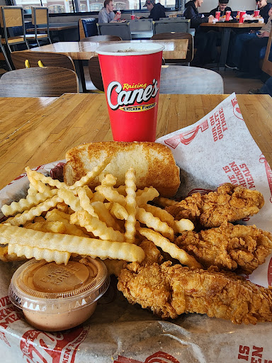 Photo of Raising Cane's Chicken Fingers - 2411 Sycamore Rd, DeKalb, IL 60115