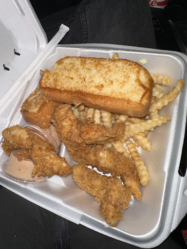 Photo of Raising Cane's Chicken Fingers - 2411 Sycamore Rd, DeKalb, IL 60115