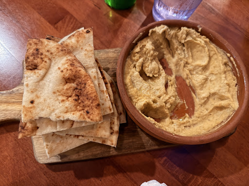 Photo of Ugly Restaurant and Bar - 2312 Wabash Ave, Springfield, IL 62704