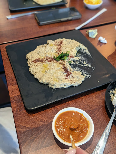 Photo of Ugly Restaurant and Bar - 2312 Wabash Ave, Springfield, IL 62704