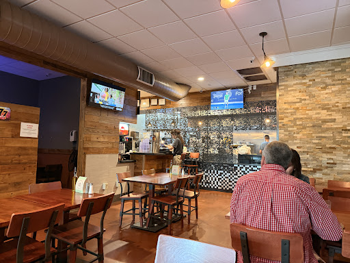 Photo of Ugly Restaurant and Bar - 2312 Wabash Ave, Springfield, IL 62704