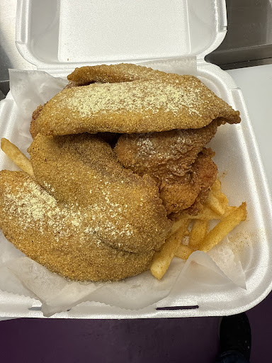 Photo of the Sizzle Shack - 2864 N High St, Columbus, OH 43202