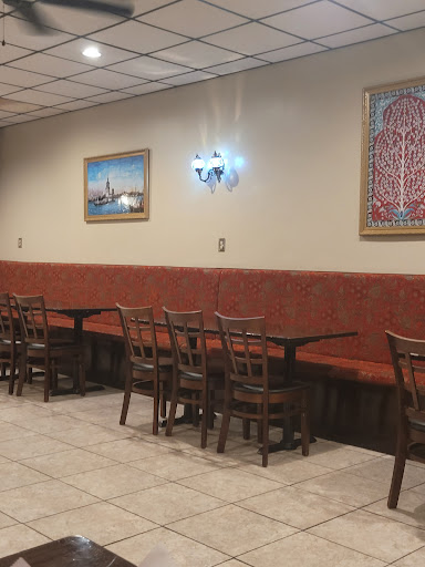 Photo of Green Olive Restaurant - 922 Main St, Columbia, SC 29201