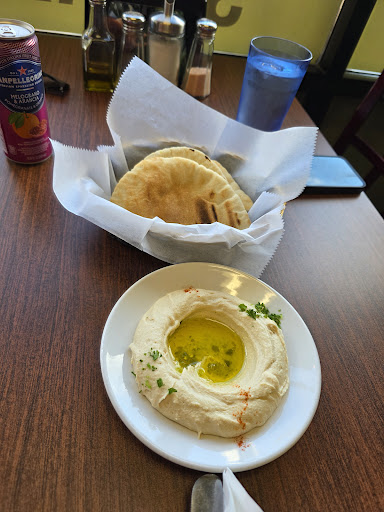 Photo of Hala In Restaurant - 4624 W Lawrence Ave, Chicago, IL 60630