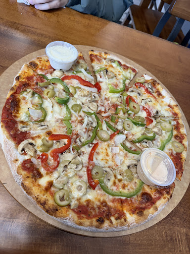 Photo of Damasqino pizza - 7752 N Milwaukee Ave, Niles, IL 60714