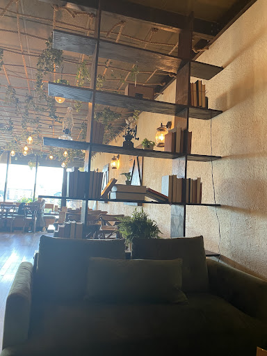 Photo of A Thousand Tales Restaurant / Bakery & Cafe - 2340 Elmhurst Rd, Mt Prospect, IL 60056