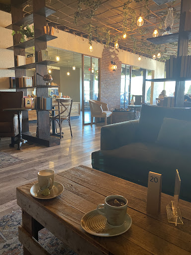 Photo of A Thousand Tales Restaurant / Bakery & Cafe - 2340 Elmhurst Rd, Mt Prospect, IL 60056