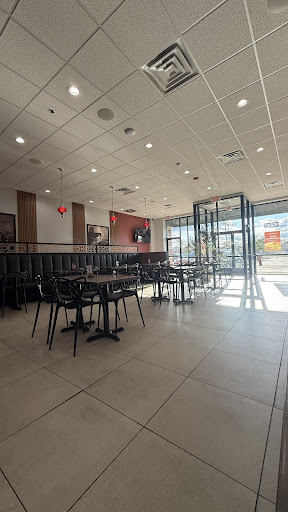 Photo of Pita Pita Mediterranean Grill - 1467 Lee St, Des Plaines, IL 60018