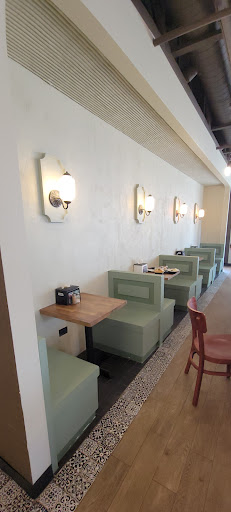 Photo of Istanbul Market and Cafe - 2318 S Elmhurst Rd, Mt Prospect, IL 60056