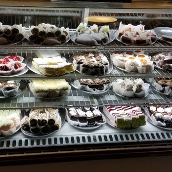 Photo of New Yasmeen Bakery - 13900 W Warren Ave, Dearborn, MI 48126